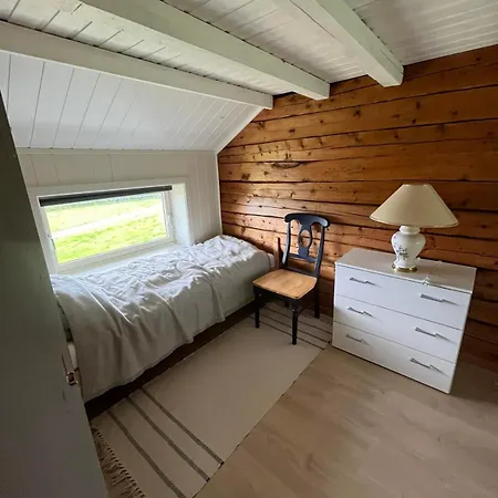 Gammel Hus Holiday home Leirfjord